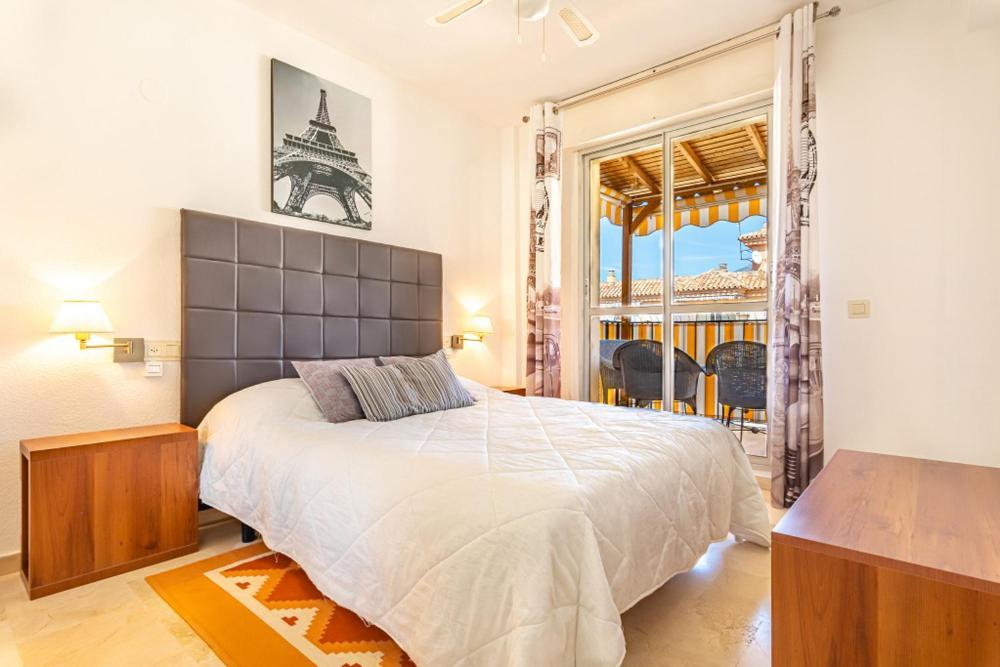 Appartement idéal pour chiller au soleil ! Fuengirola Esterno foto