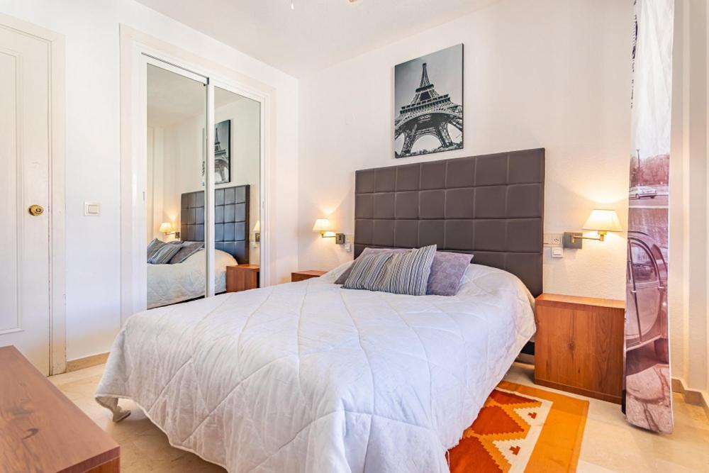 Appartement idéal pour chiller au soleil ! Fuengirola Esterno foto